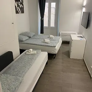 https://renovated-studio-in-the-heart-of-the-old-town.fr-provencehotel.com